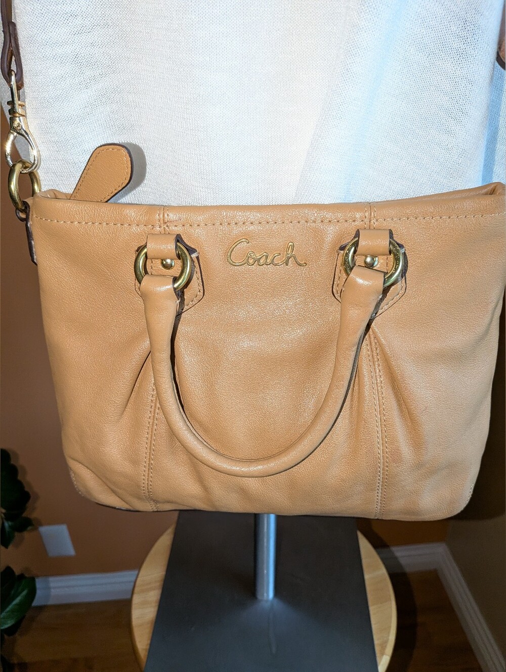 Coach Rogue Medium Leather Crossbody Bag - Classic Everyday Carry Mustard Yellow